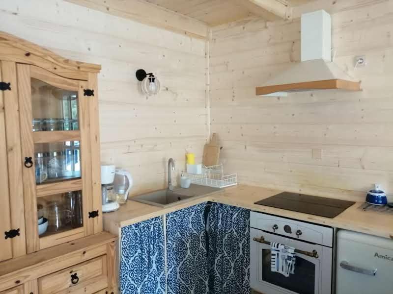 Swiety Spokoj Laka I Woda Pozezdrze Luaran gambar