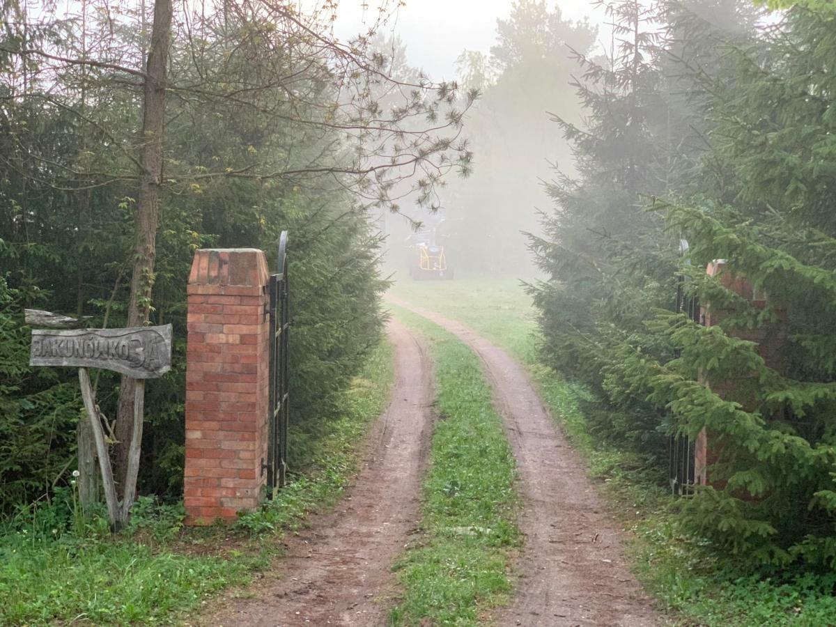 Swiety Spokoj Laka I Woda Pozezdrze Luaran gambar
